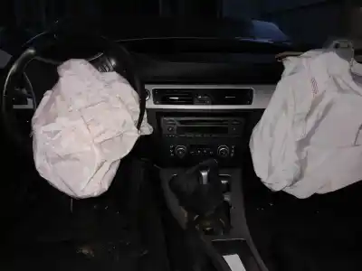 Vehicul casat bmw serie 3 berlina (e90) 320d al anului 2007 alimentat 204d4