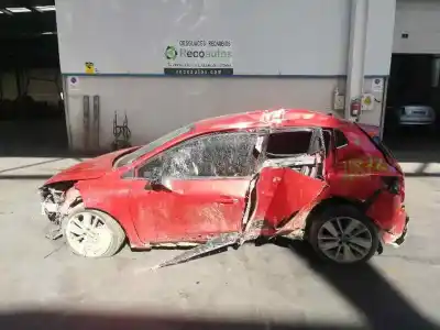 Здавання транспортного засобу RENAULT CLIO IV (BH_) 1.5 dCi 90 року 2014 потужний K9KC612