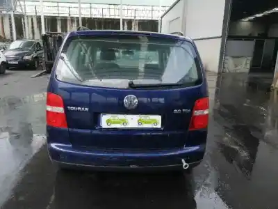 Veículo de Sucata volkswagen touran (1t1, 1t2) 2.0 tdi do ano 2005 alimentado bkd