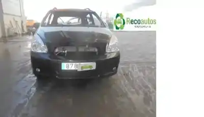 Vehicul casat TOYOTA COROLLA VERSO (R1) 2.2 D-4D Sport al anului 2006 alimentat 2ADFHV