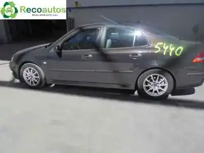 Sloopvoertuig SAAB 9-3 SPORT SEDÁN 1.9 TiD CAT van het jaar 2004 aangedreven Z19DTH