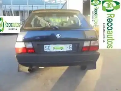 Veicolo di demolizione skoda favorit (781) 1.3 dell'anno 1993 alimentato 781135b