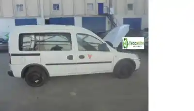 Veículo de Sucata opel combo 1.3 16v cdti do ano 2010 alimentado z13dtj