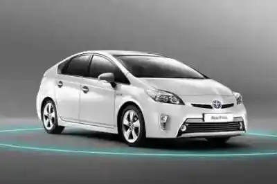 Veicolo di demolizione TOYOTA PRIUS (NHW30) 1.8 16V CAT dell'anno 2012 alimentato 2ZR