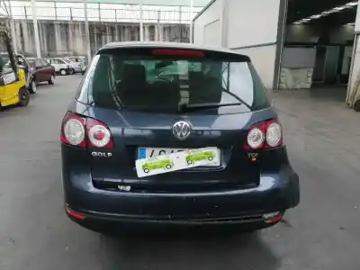 Veículo de Sucata volkswagen golf v plus (1kp) 1.9 do ano 2005 alimentado bkc