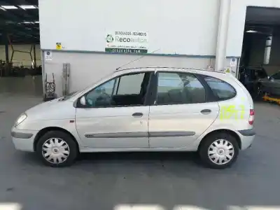 Scrapping Vehicle renault scénic i monospace (ja0/1_, fa0_) 1.9 dti (ja1u) of the year 2001 powered d/f9q q7
