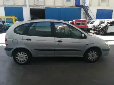 Scrapping Vehicle renault scénic i monospace (ja0/1_, fa0_) 1.9 dti (ja1u) of the year 2001 powered d/f9q q7