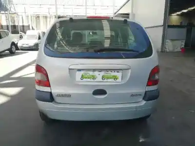 Scrapping Vehicle renault scénic i monospace (ja0/1_, fa0_) 1.9 dti (ja1u) of the year 2001 powered d/f9q q7