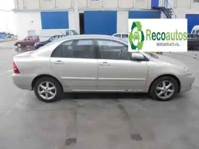 Veicolo di demolizione toyota corolla (_e12_) 2.0 d-4d (cde120r_ cde120l_) dell'anno 2004 alimentato 1cdftv