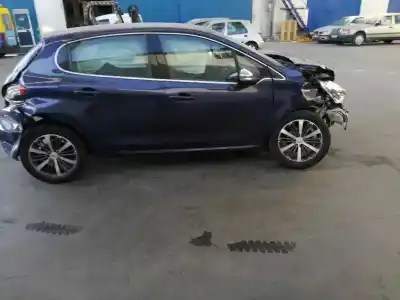 Veículo de Sucata peugeot 208 allure do ano 2016 alimentado bh02