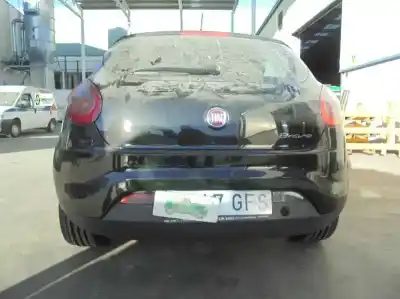 Veicolo di demolizione fiat bravo ii (198_) 1.4 (198axa1b) dell'anno 2007 alimentato 192b2000