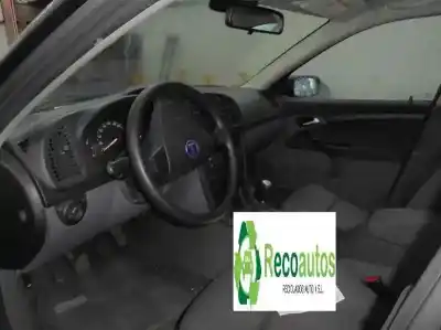 Veículo de Sucata saab 9-3 berlina 2.2 s tid do ano 2004 alimentado d223l