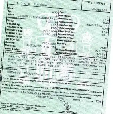 Veículo de Sucata audi a4 berlina (b8) 2.0 16v tfsi do ano 2010 alimentado cdn