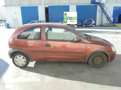 Scrapping Vehicle opel corsa c 1.7 16v di cat (y 17 dtl / lk8) of the year 2001 powered y17dtl