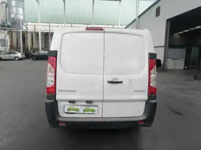 Veículo de Sucata peugeot expert tepee 2.0 hdi fap do ano 2016 alimentado rh02