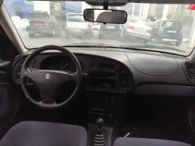 Sloopvoertuig saab 900 berlina 2.3 cat van het jaar 1995 aangedreven b234i