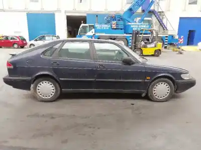 Sloopvoertuig saab 900 berlina 2.3 cat van het jaar 1995 aangedreven b234i