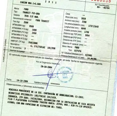 Veicolo di demolizione ford transit mod.2000 caja abierta ft 350 2.4 largo dell'anno 2004 alimentato d/fxfa