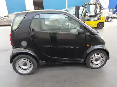 Здавання транспортного засобу smart coupe 0.8 cdi cat року 2003 потужний d61