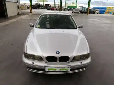 Veículo de Sucata bmw serie 5 berlina (e39) 530i do ano 2002 alimentado 306s3