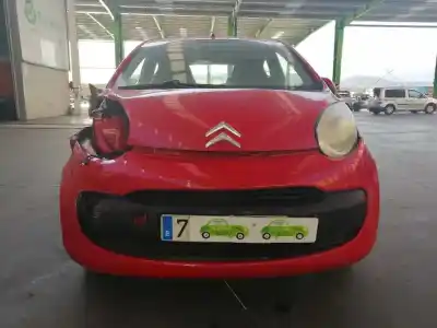Véhicule à la ferraille citroen c1 sx de l'année 2006 alimenté d-8ht