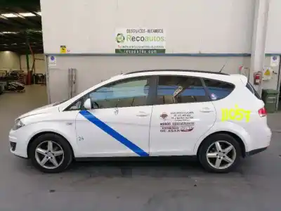 Veicolo di demolizione SEAT ALTEA XL (5P5, 5P8) 1.6 dell'anno 2013 alimentato CHG