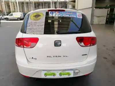 Veicolo di demolizione seat altea xl (5p5, 5p8) 1.6 dell'anno 2013 alimentato chg