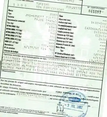 Veículo de Sucata ford fiesta (cbk) 1.4 16v cat do ano 2002 alimentado fxjb