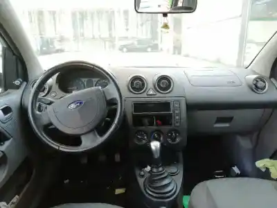 Veículo de Sucata ford fiesta (cbk) 1.4 16v cat do ano 2002 alimentado fxjb