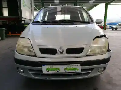Здавання транспортного засобу renault scenic (ja..) 1.9 dti diesel 80 cv / 59 kw року 2002 потужний d/f9q q7