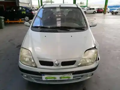 Здавання транспортного засобу renault scenic (ja..) 1.9 dti diesel 80 cv / 59 kw року 2002 потужний d/f9q q7