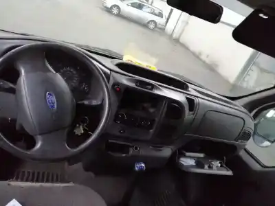 Veicolo di demolizione ford transit caja cerrada, larga (fy) (2000 =>) 2.4 tde cat dell'anno 2001 alimentato d/d2fa