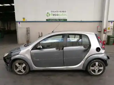 Scrapping Vehicle SMART FORFOUR 1.3 CAT of the year 2004 powered M135930