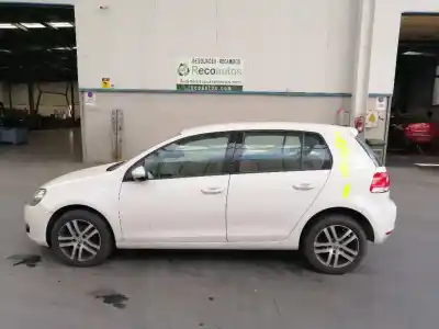Scrapping Vehicle VOLKSWAGEN GOLF VI (5K1) 1.6 TDI of the year 2011 powered CAY