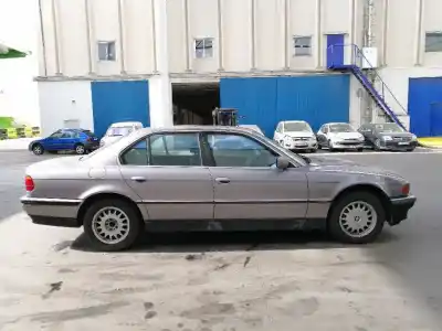 Veicolo di demolizione bmw serie 7 (e38) 725tds dell'anno 1997 alimentato 256t1