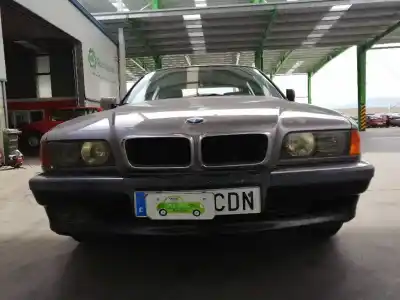 Veicolo di demolizione bmw serie 7 (e38) 725tds dell'anno 1997 alimentato 256t1