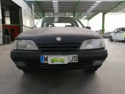 Vehículo de desguace opel omega a 2.0i diamo del año 1994 con motor g-2.0 se