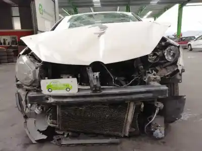 Veicolo di demolizione volkswagen golf vi (5k1) 1.6 tdi dell'anno 2011 alimentato cayb