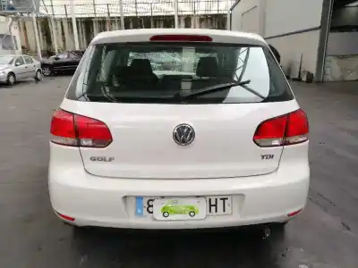 Veicolo di demolizione volkswagen golf vi (5k1) 1.6 tdi dell'anno 2011 alimentato cayb