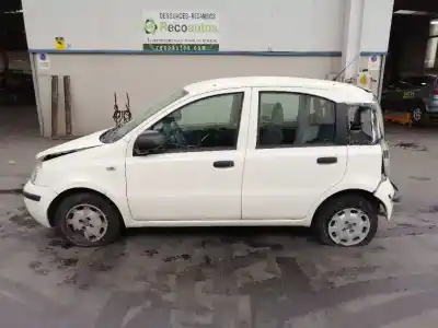 Veicolo di demolizione FIAT PANDA (312_, 319_) 1.2 (312PXA1A) dell'anno 2012 alimentato 169A4000