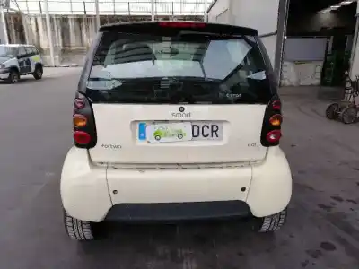 Veicolo di demolizione smart coupe 0.8 cdi cat dell'anno 2004 alimentato d 61