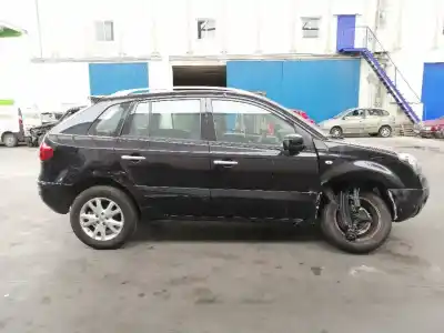 Veículo de Sucata renault koleos 2.0 dci diesel fap do ano 2010 alimentado m9rg8