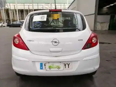 Veículo de Sucata opel corsa d 1.3 16v cdti do ano 2007 alimentado z13dtj