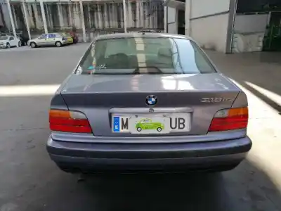 Sloopvoertuig bmw serie 3 coupe (e36) 1.9 16v cat van het jaar 1996 aangedreven 194s1