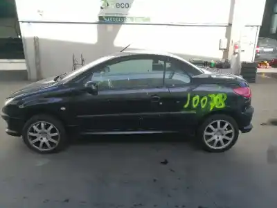Veículo de Sucata PEUGEOT 206 CC CC do ano 2002 alimentado RFN