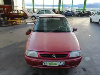 Veículo de Sucata citroen saxo 1.5 diesel do ano 1999 alimentado vjz