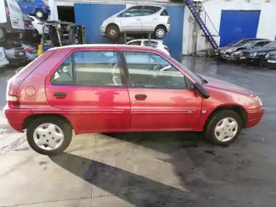 Veículo de Sucata citroen saxo 1.5 diesel do ano 1999 alimentado vjz
