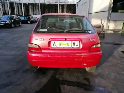 Veículo de Sucata citroen saxo 1.5 diesel do ano 1999 alimentado vjz