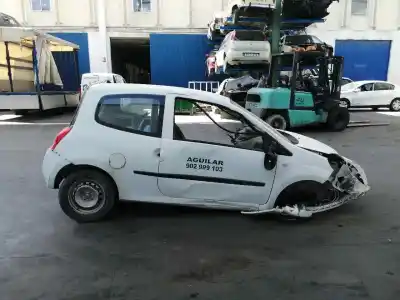 Veicolo di demolizione renault twingo authentique dell'anno 2011 alimentato k9k p8