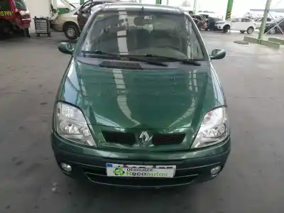 Scrapping Vehicle renault scenic (ja..) 1.9 dci authentique of the year 2003 powered f9qk732